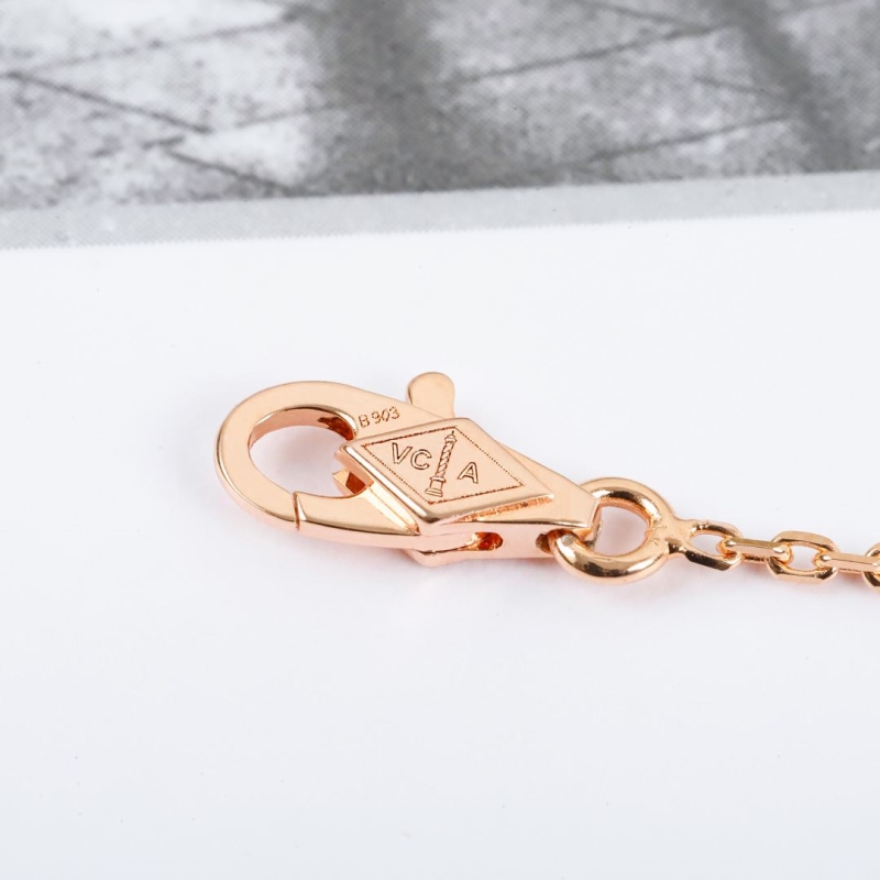 Vca Necklaces